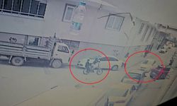 Bursa Nilüfer'de  bisikletli çocuklar otomobille böyle çarpıştı, kaza anı kamerada