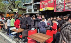 23 Nisan'da bedava kokoreç izdihamı