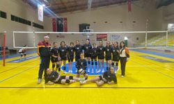 Burhaniye'de Geleneksel Çocuk Sporcular Şenliği başladı