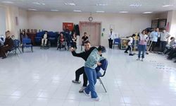 Burhaniye'de otizmliler için etkinlik düzenlendi