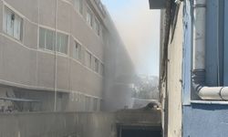 Esenyurt'ta korkutan yangın: Tekstil fabrikası alev alev yandı