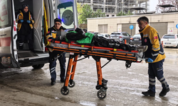 Bursa İnegöl'de motosikletli gözünü hastanede açtı