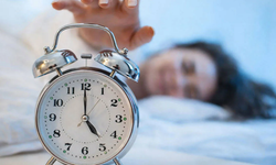 Geç yatanlar risk altında! Bipolar belirtiler artabilir