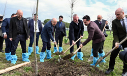 Bursa'nın fethinin 700'üncü yılında Karacabey'de fidanlar toprakla buluştu