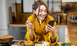 Ekran bağımlılığı sofranıza yansıyor