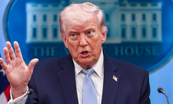 Trump’tan Papa 14. Leo’ya sert eleştiriler: "Kendine çeki düzen vermeli"