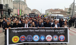 Bursa İnegöl'de eğitimciler şiddete karşı tek yürek oldu