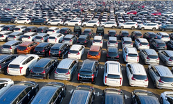 İkinci el araçta dengeler değişti: Eski araçlar prim yaptı