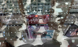 Uzmanlar Uyardı: Sahte Güneş Gözlükleri Göz Sağlığını Tehdit Ediyor