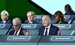 FIFA Başkanı Infantino, İran'ın Dünya Kupası'na katılacağını açıkladı