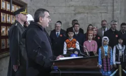 Milli Eğitim Bakanı Yusuf Tekin 23 Nisan'da Anıtkabir'i ziyaret etti