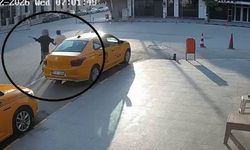 Suç makinesi önüne geleni satırla yaraladı