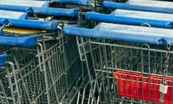 Yaz yaklaşırken zam dalgası: Otel ve restoranlar başı çekti