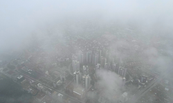 Bursa'da şehrin üzerine sis çöktü