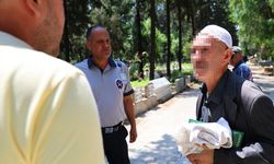 "Hocayım" dedi, "işçi" çıktı! Mezarlıkta sahte hoca imamın testini geçemedi