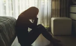 Toplumsal bir sorun olan depresyon zayıflık değil, tedavi edilebilir bir sağlık sorunu