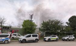 Bursa İnegöl'de sunta fabrikasında yangın!
