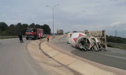 Bursa İnegöl'de beton mikser devrildi! Ekipler seferber oldu