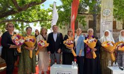 Anneler Günü'nde Srebrenitsa anneleri katliamı anlattı