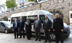 Bilecik'te hafızlık kurslarına minibüs desteği