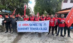 Edremit'te 1 Mayıs kutlandı