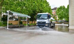 Esenyurt'ta bayram öncesi kapsamlı temizlik seferberliği