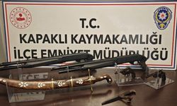 Kapaklı'da tarihi silahlar ele geçirildi