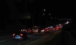 Tekirdağ-İstanbul yolunda dönüş yoğunluğu: Akşam saatlerinde zirve yaptı