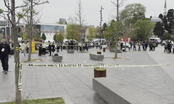 Eli bıçaklı şahıs vatandaşlara saldırdı: 4 yaralı