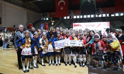İnegöl'de Altın Adımlarda Şampiyonlar Belli Oldu