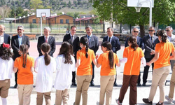 Erzincan’da öğrenciler bilim fuarında projelerini sergiledi