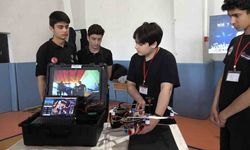 Samsun’da meslek lisesi öğrencilerinin geliştirdiği robot kol Türkiye birincisi oldu