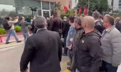 CHP Genel Merkezi'nde tahliye gerginliği!