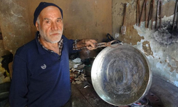 Meslekte 55 yılı geride bıraktı: Şimdi yetiştirecek çırak bulamıyor