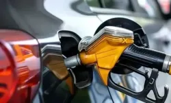 Akaryakıta zam geldi, tabela değişti
