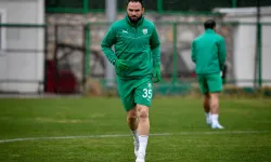 Bursaspor'da art arda ayrılık! Musa Çağıran'la yollar ayrıldı