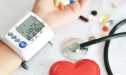 Hipertansiyonla mücadelede en güçlü adım düzenli tansiyon ölçümüdür