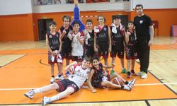 İnegöl Yıldızları Finalde