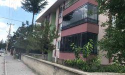 Yaşlı kadın evinde öldürüldü!