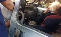 İnegöl-Yenişehir yolunda kafa kafaya çarpışma: 3 Yaralı
