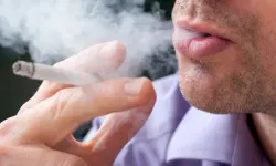 Sigarayı bırakmak demans riskini azaltabiliyor