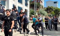 Bursa Orhangazi'de helikopter ve özel harekat destekli baskın sonrası 29 şüpheli adliyeye getirildi