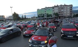 Bursa'da A Milli Takım coşkusu sokaklara taştı, 250 araçlık konvoy kenti turladı