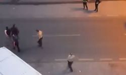 Başakşehir'de işletmeyi kurşunlayan motosikletliler suçüstü yakalandı