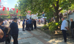 Bursa Orhangazi'de bıçaklı kavgaya sivil polis müdahale etti
