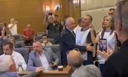 Bursa Meclisi'nde toplu sözleşme protestosuna müdahale!