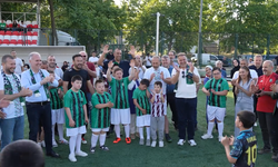İnegöl'de babalar gününde anlamlı futbol buluşması