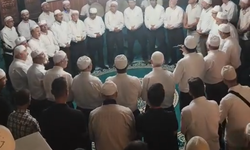 Bursa İnegöl'de camide zikir gecesi