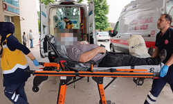 Bursa İnegöl'de kamyon devrildi:1 yaralı