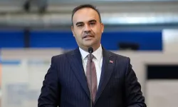 Bakan Kacır: "Nisanda sanayi üretimi yıllık yüzde 6,0 arttı"